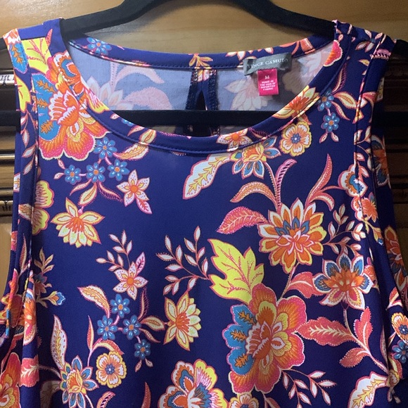 Vince Camuto Floral Sleeveless Top - Multicolor Size Medium - Picture 3 of 5